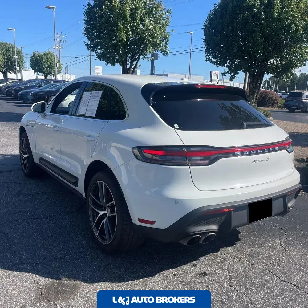 2022 Porsche Macan S