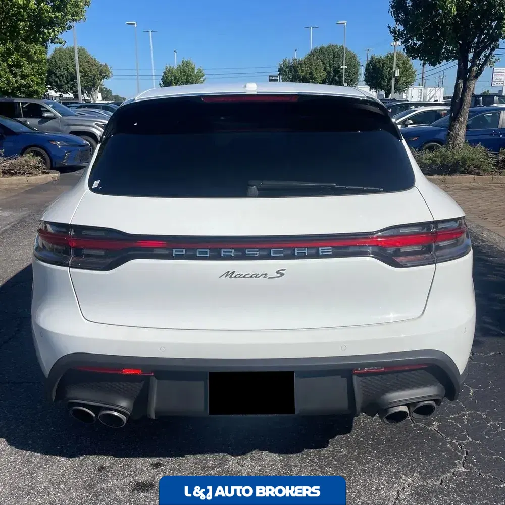 2022 Porsche Macan S