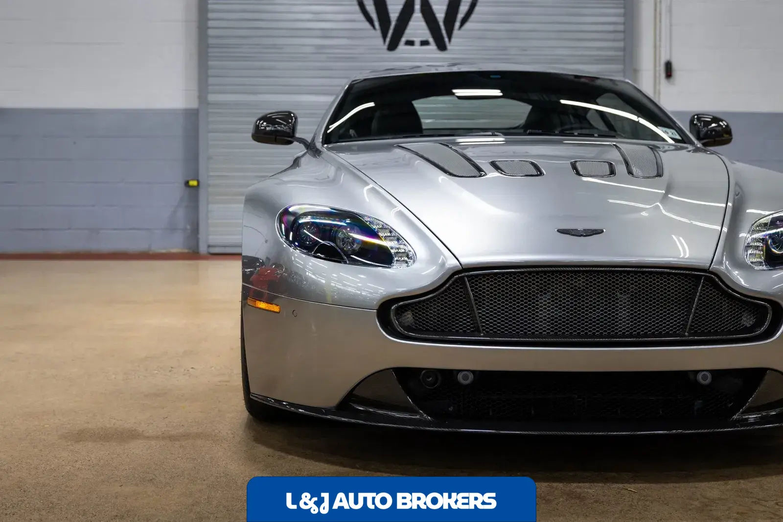 2017 Aston Martin V12 Vantage S 7-Speed