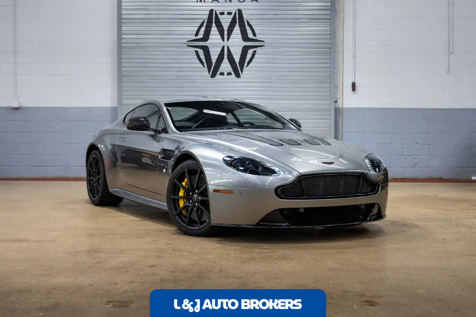 2017 Aston Martin V12 Vantage S 7-Speed