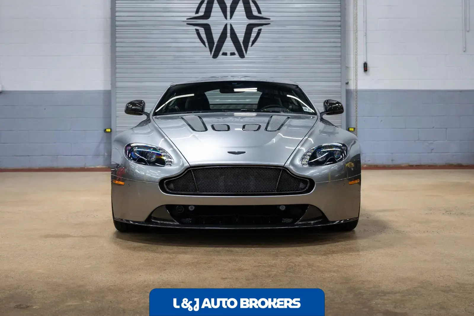 2017 Aston Martin V12 Vantage S 7-Speed