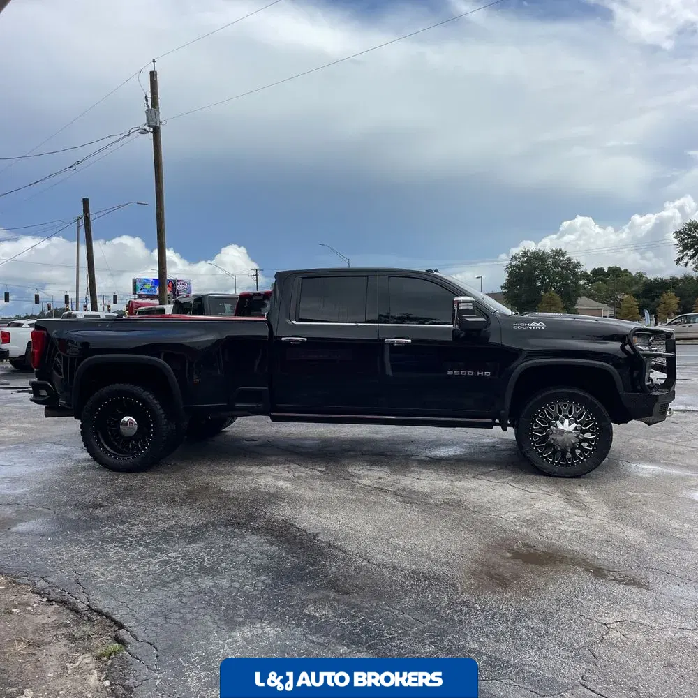 2021 Chevrolet Silverado 3500HD High Country
