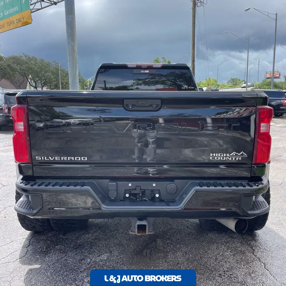 2021 Chevrolet Silverado 3500HD High Country