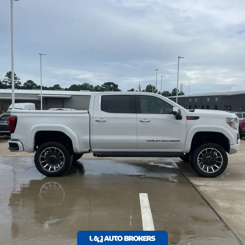 2022 GMC Sierra 1500 Limited SLT Harley Davidson Ed