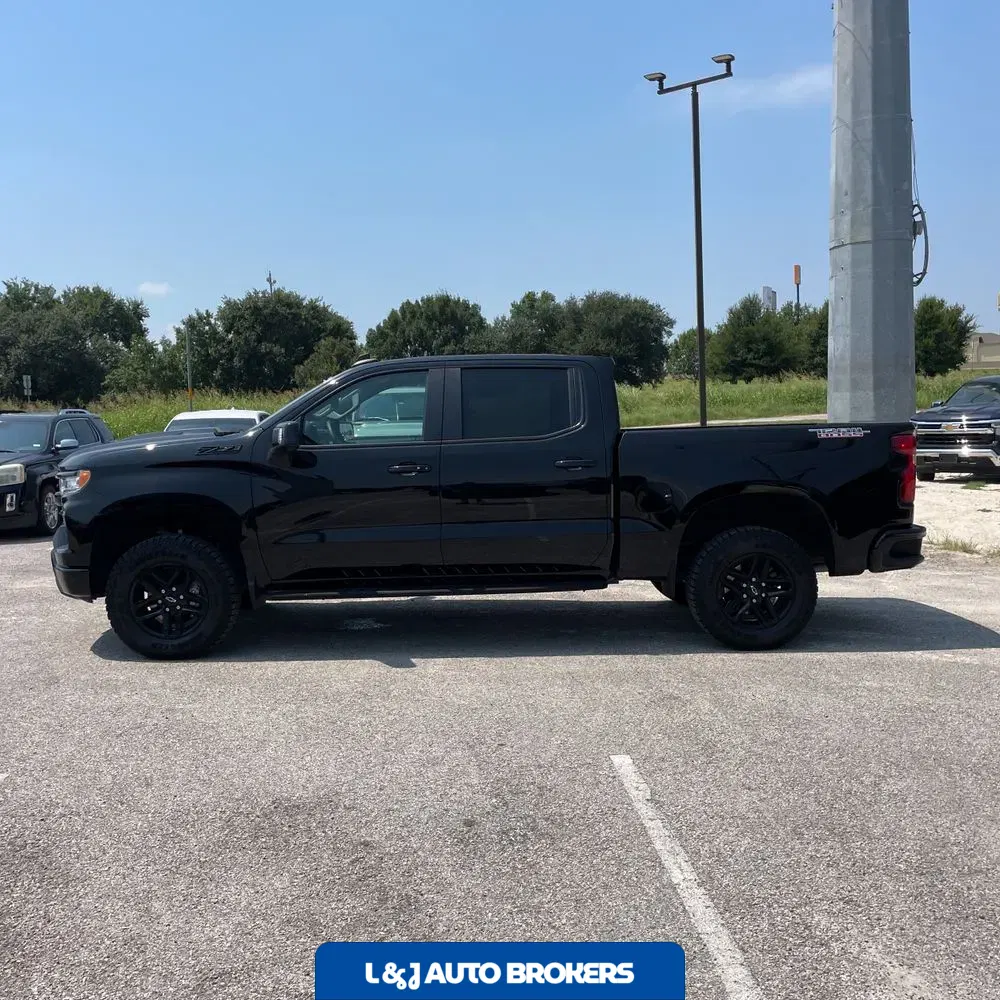 2024 Chevrolet Silverado 1500 LT Trail Boss