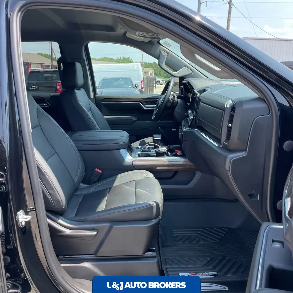 2024 Chevrolet Silverado 1500 LT Trail Boss