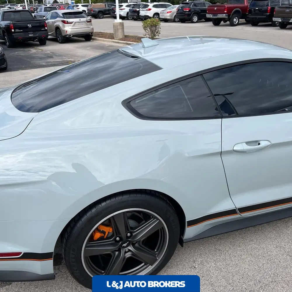 2022 Ford Mustang Mach 1