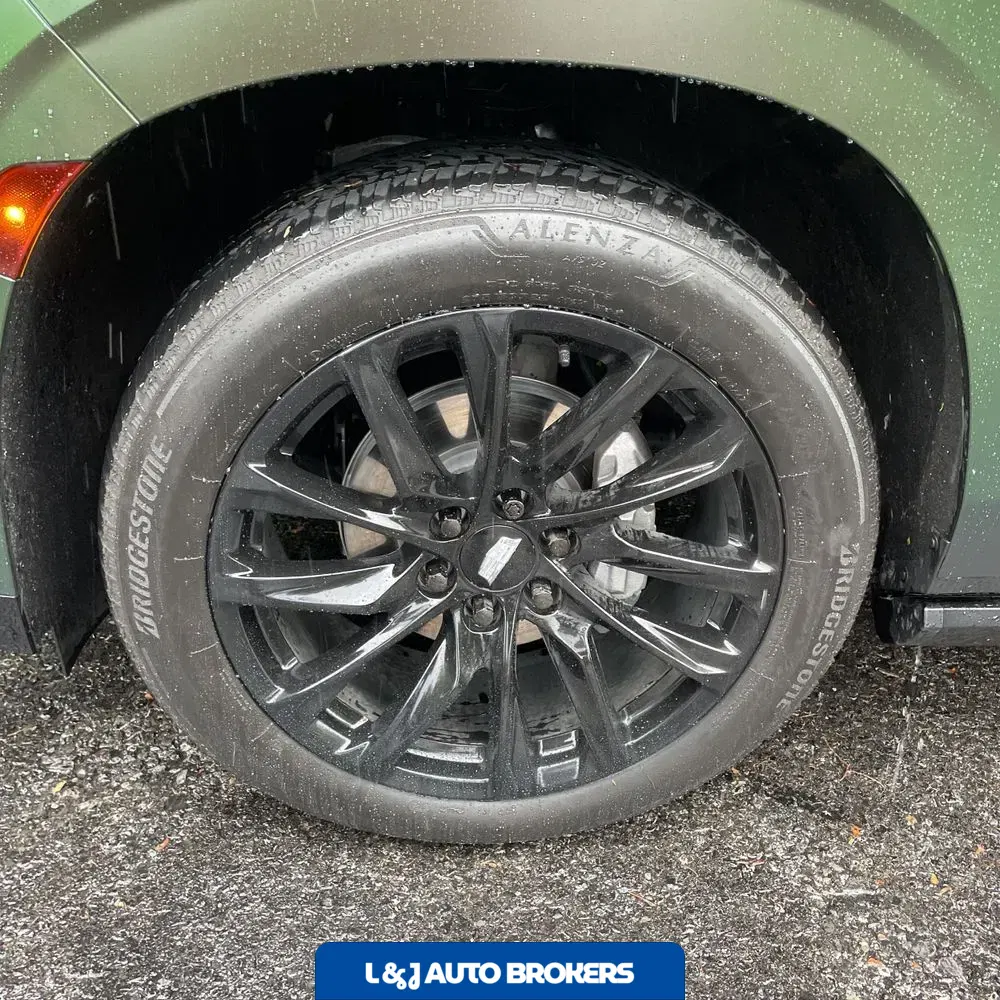 2023 Cadillac Escalade ESV Sport Platinum