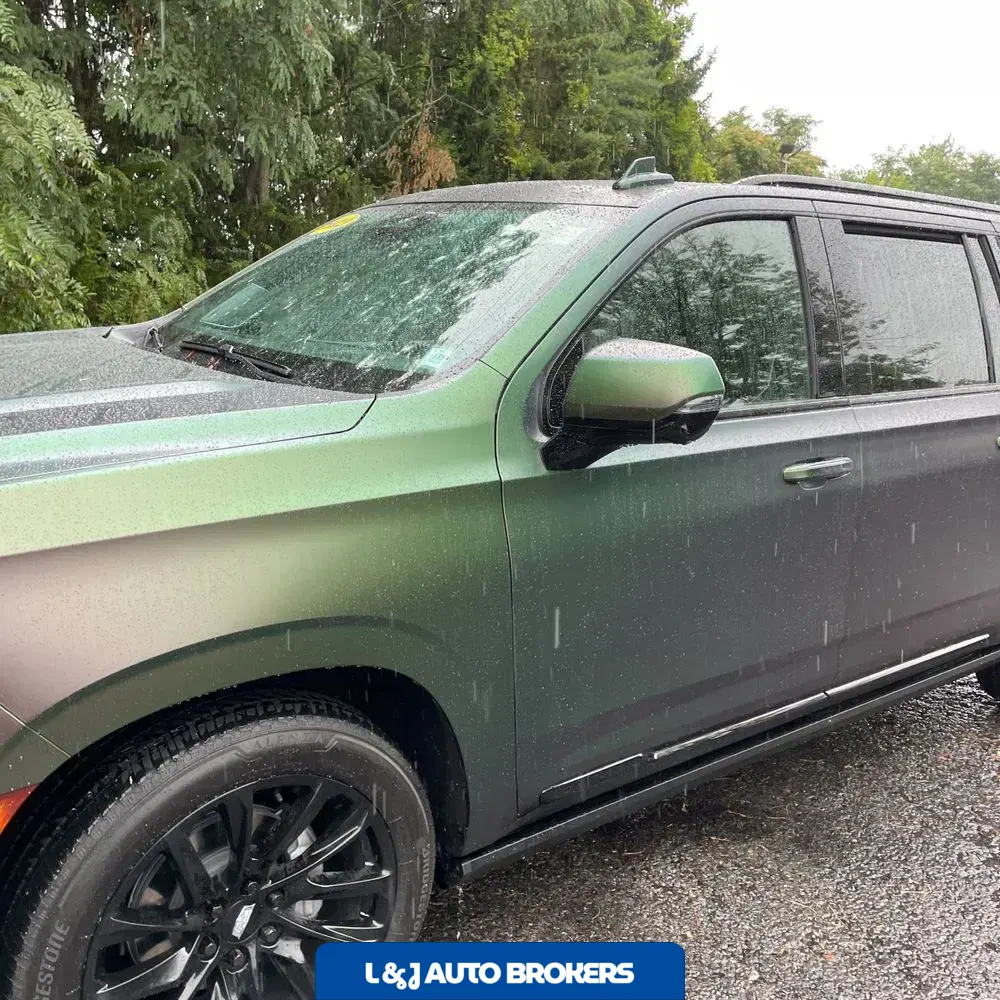 2023 Cadillac Escalade ESV Sport Platinum