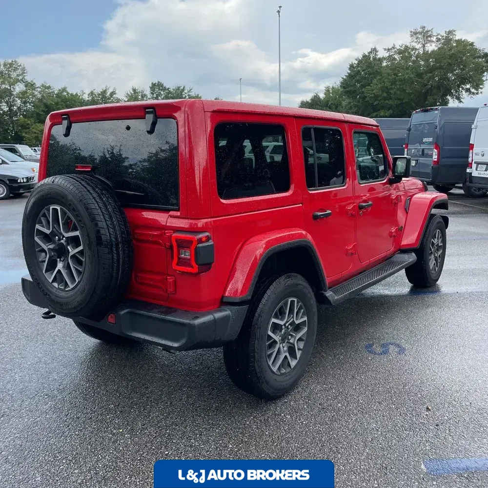 2025 Jeep Wrangler Sahara