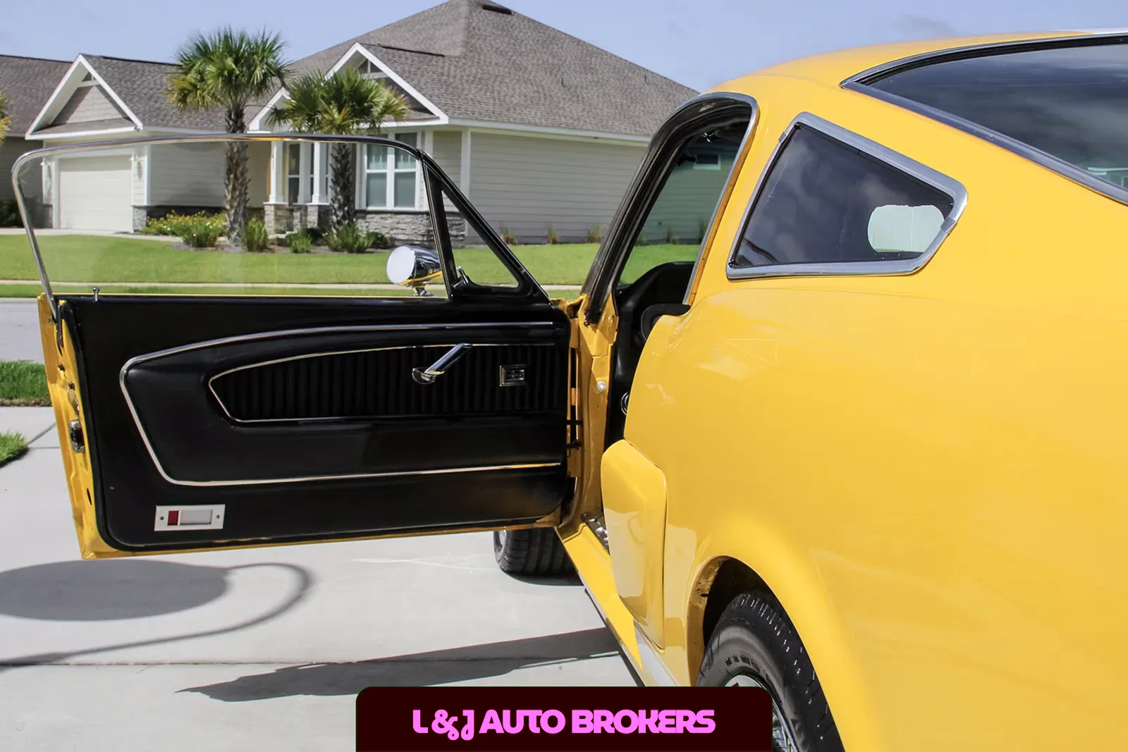 1965 Ford Mustang Restomod