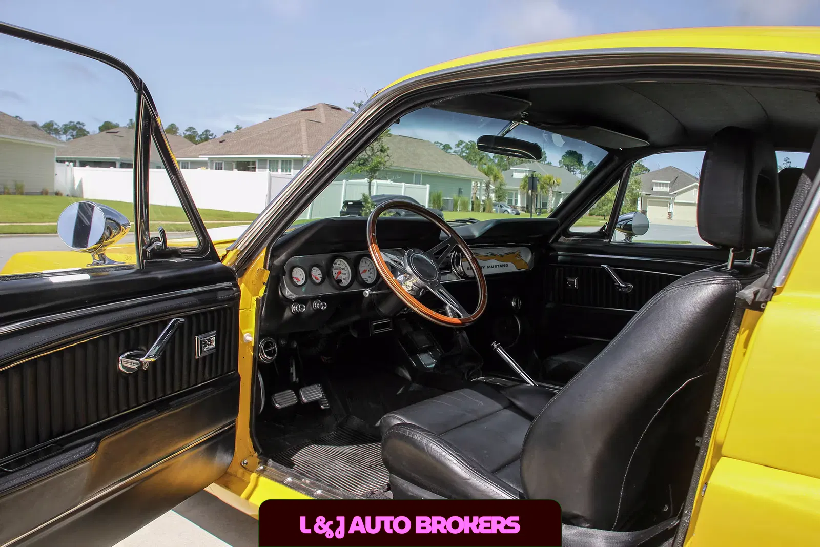 1965 Ford Mustang Restomod