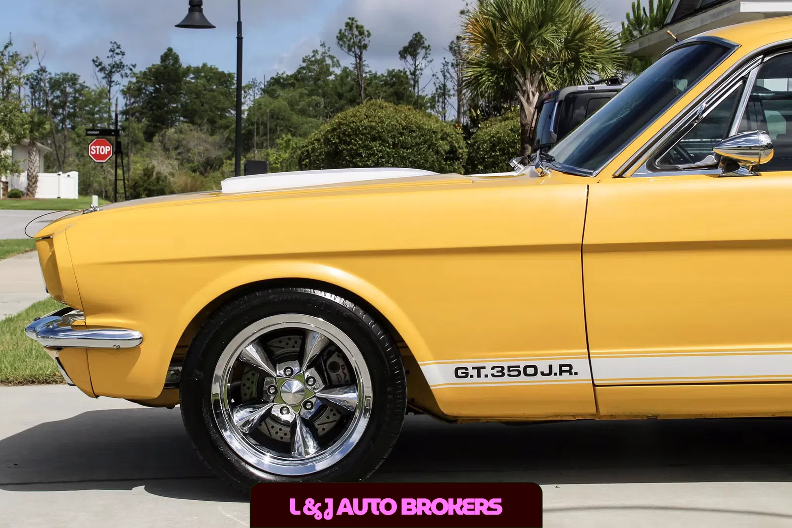 1965 Ford Mustang Restomod