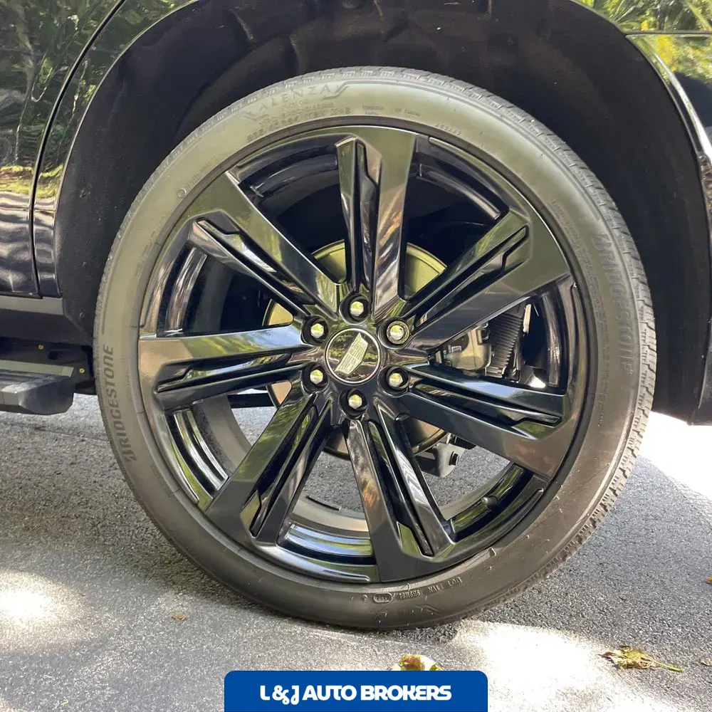 2025 Cadillac Escalade Sport
