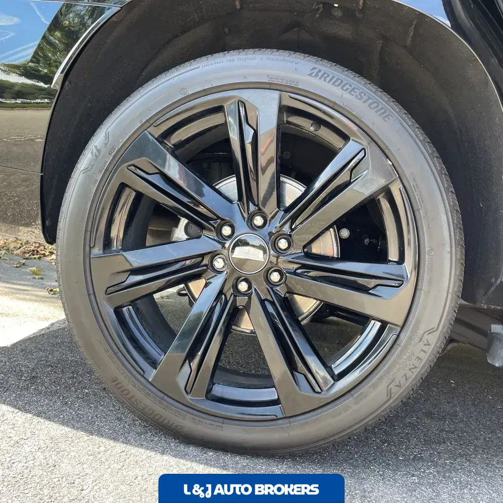2025 Cadillac Escalade Sport
