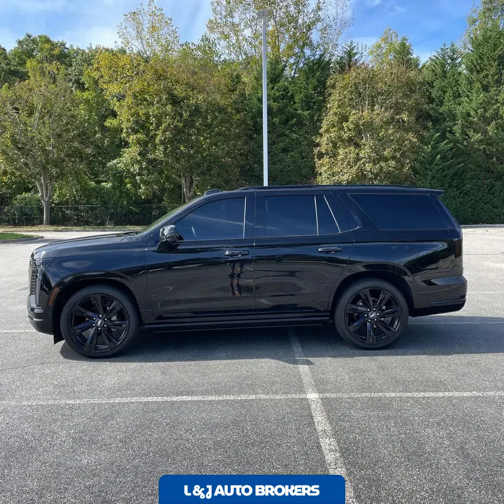 2025 Cadillac Escalade Sport