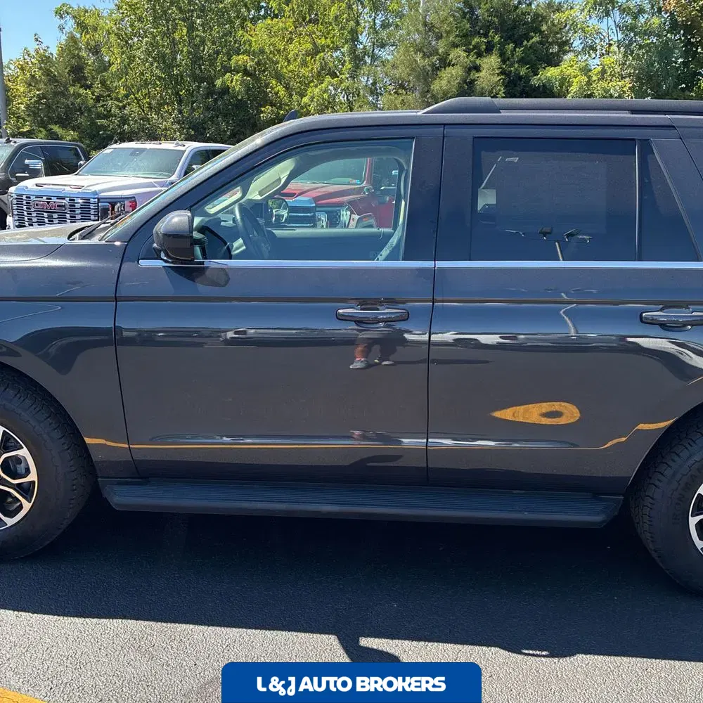 2024 Ford Expedition XLT