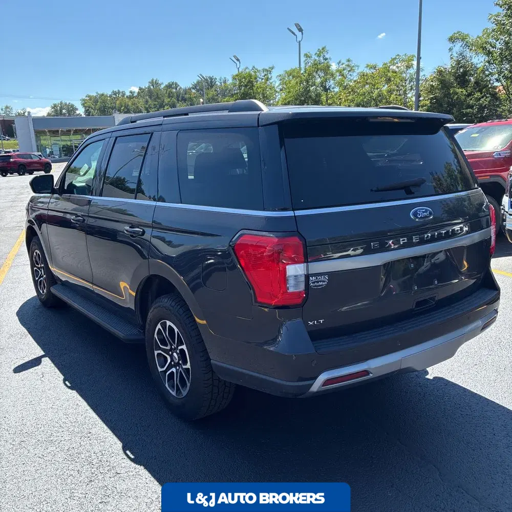 2024 Ford Expedition XLT