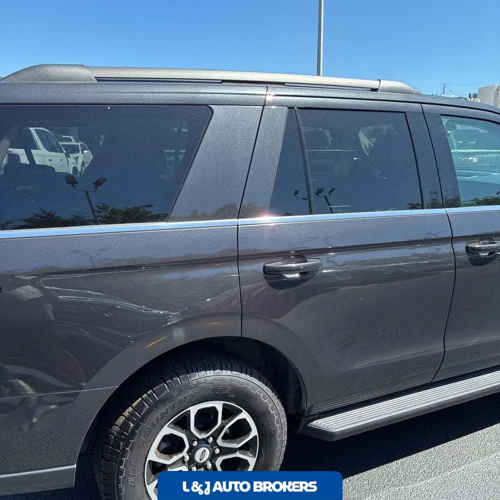 2024 Ford Expedition XLT
