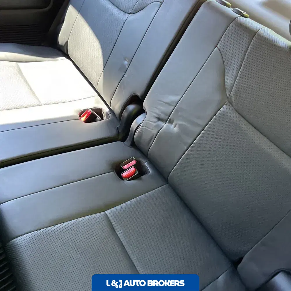 2021 Lexus LX 570 Three-Row