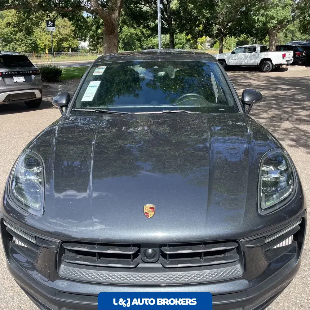 2022 Porsche Macan S