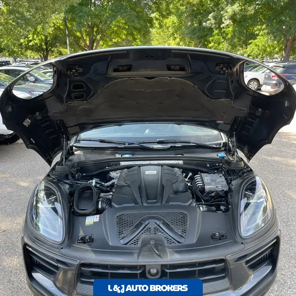 2022 Porsche Macan S
