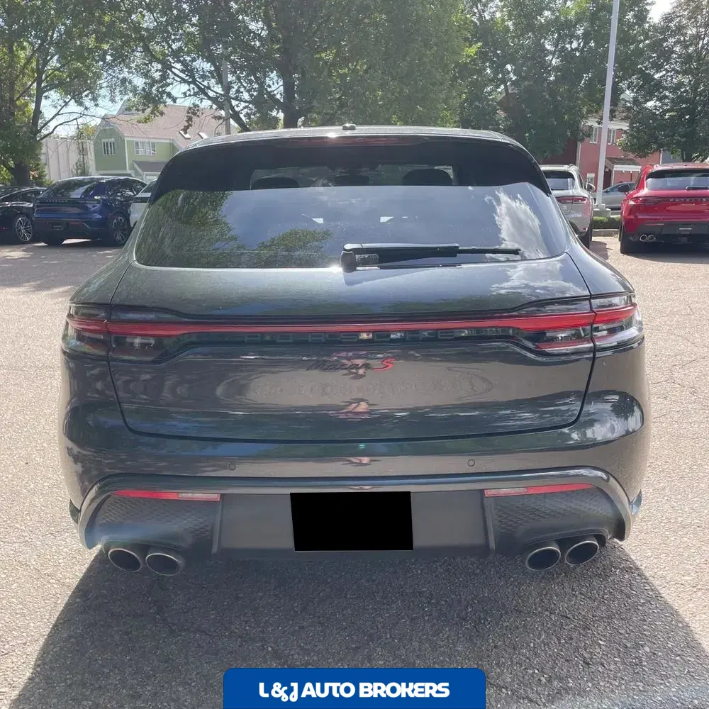 2022 Porsche Macan S