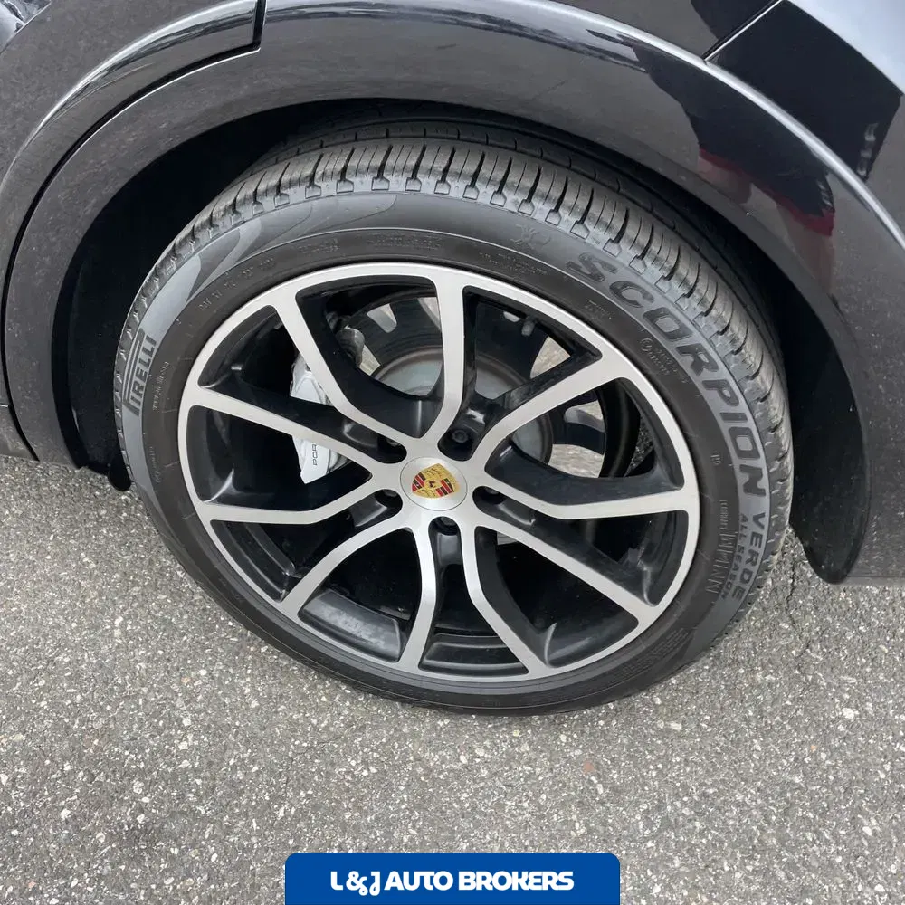 2021 Porsche Cayenne Turbo