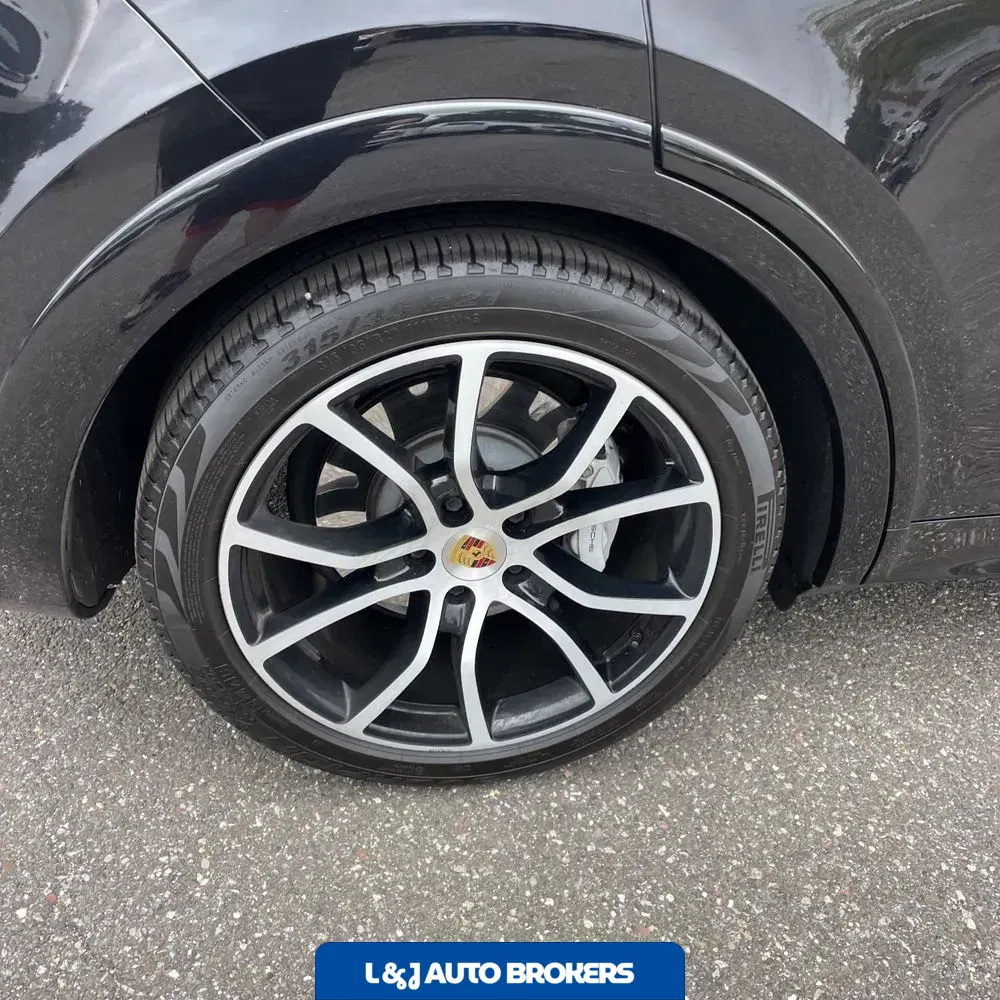2021 Porsche Cayenne Turbo