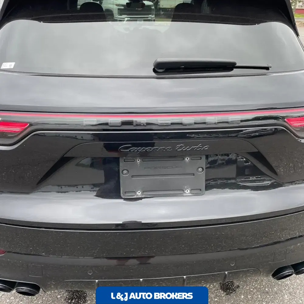 2021 Porsche Cayenne Turbo