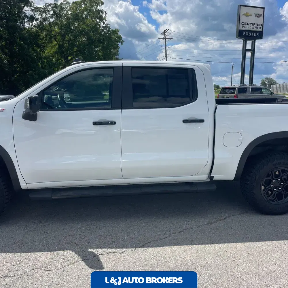 2023 Chevrolet Silverado 1500 ZR2