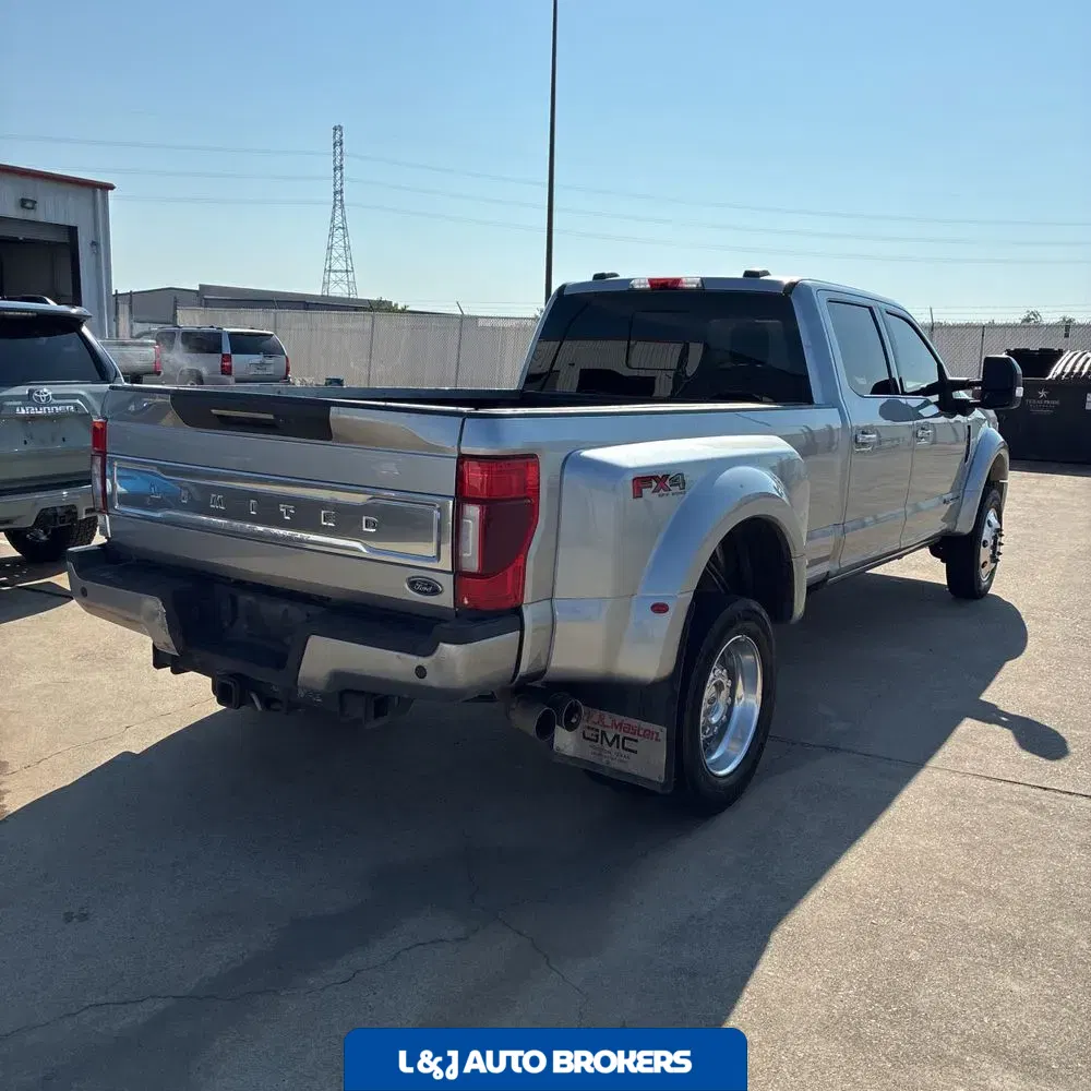 2022 Ford F-450 Super Duty Limited