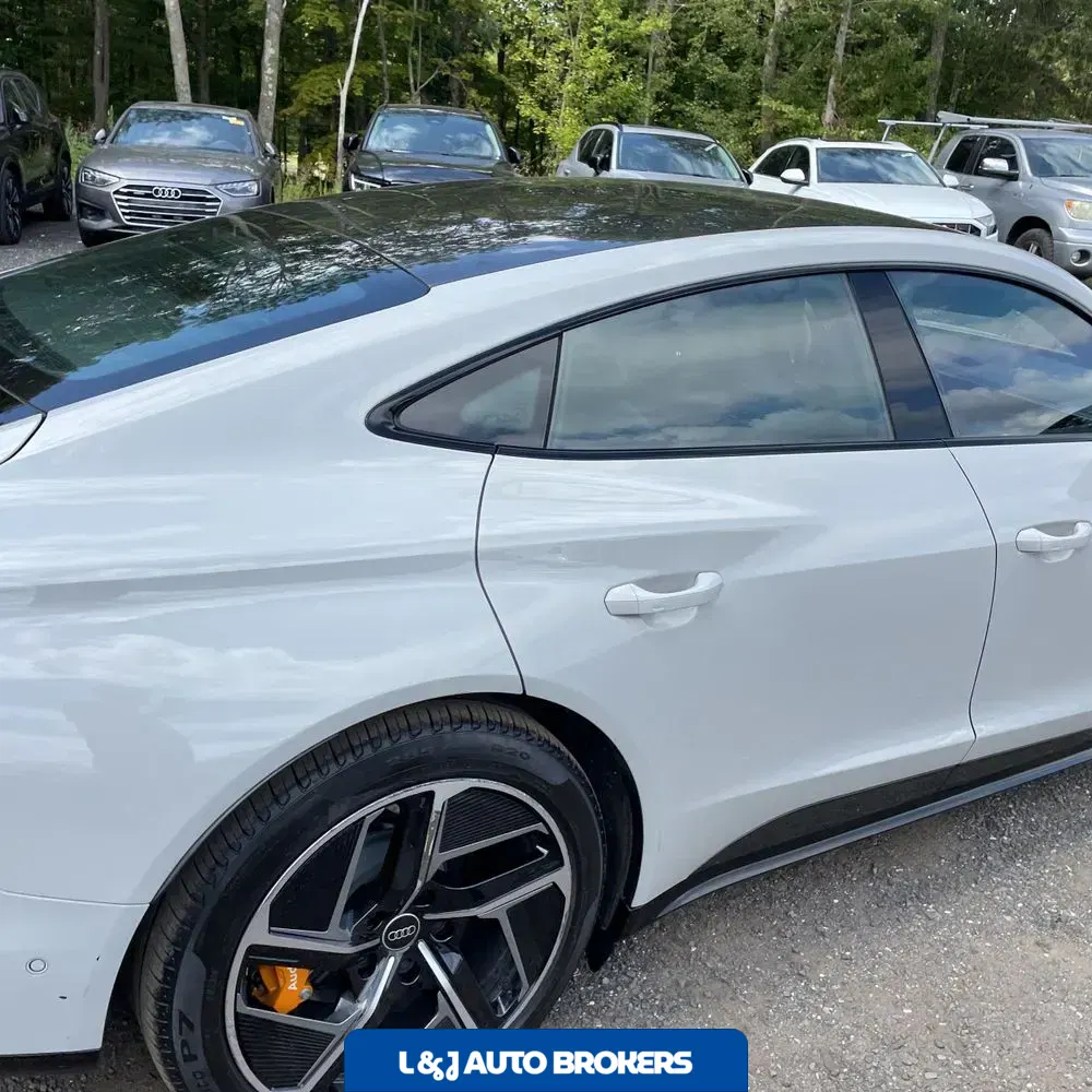 2023 Audi e-tron GT RS