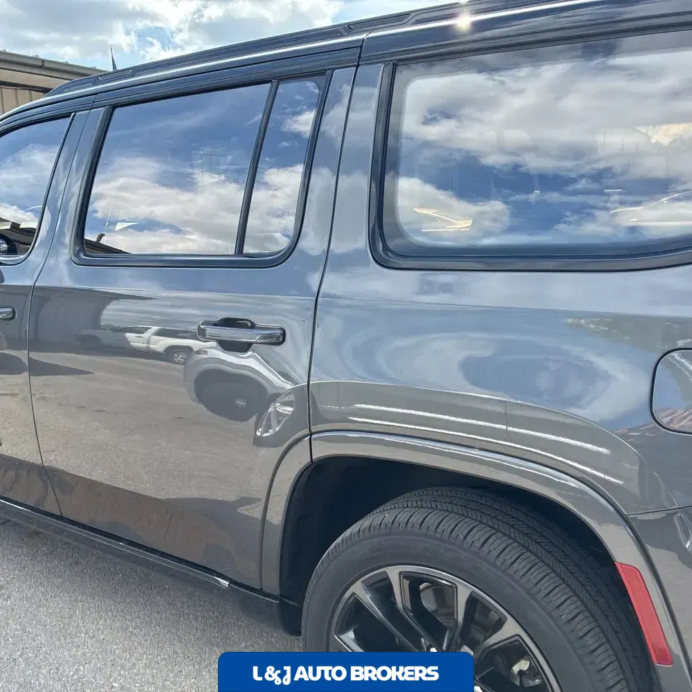 2024 Jeep Grand Wagoneer Series III Obsidian