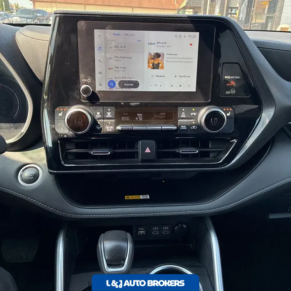 2025 Toyota Highlander XSE