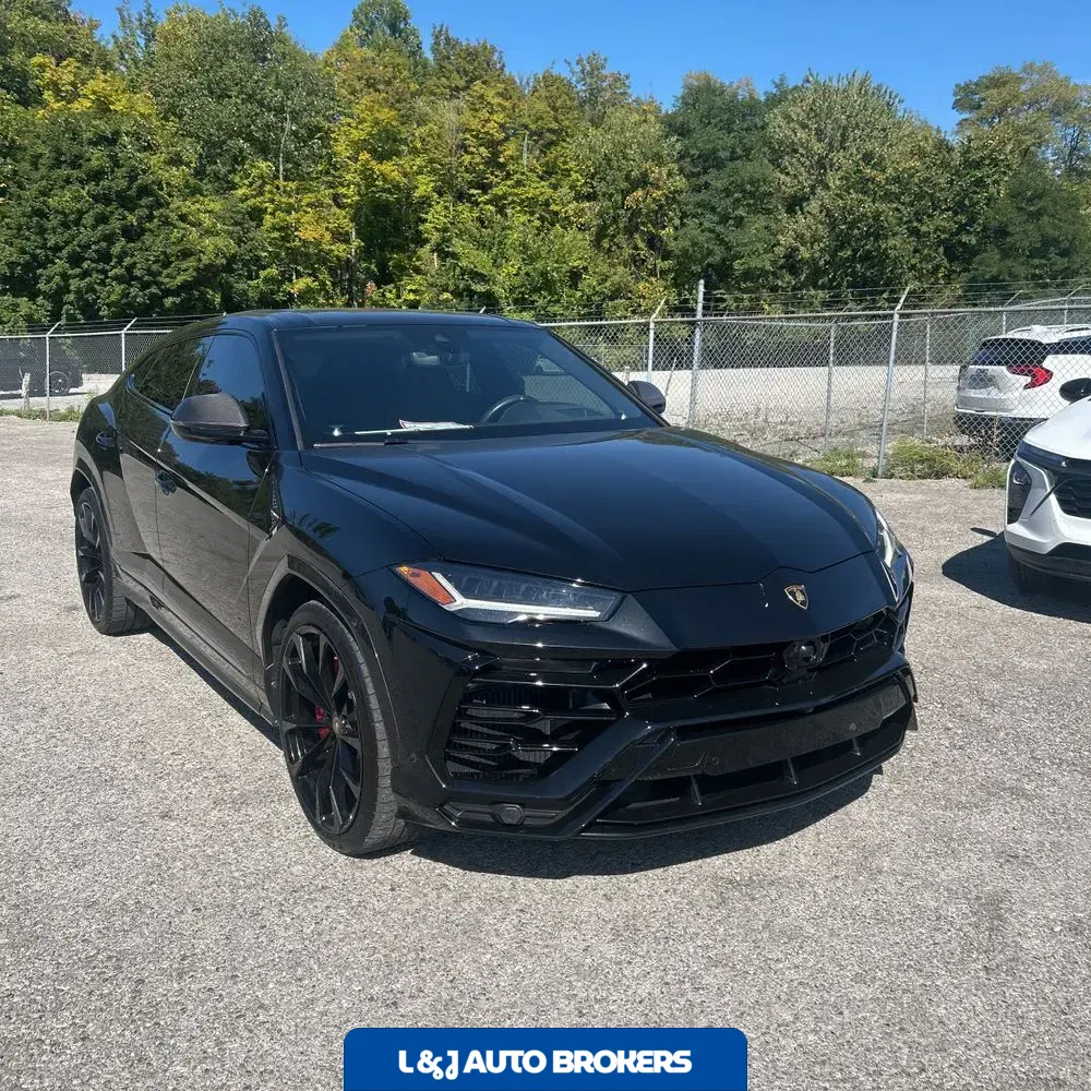 2020 Lamborghini Urus Base