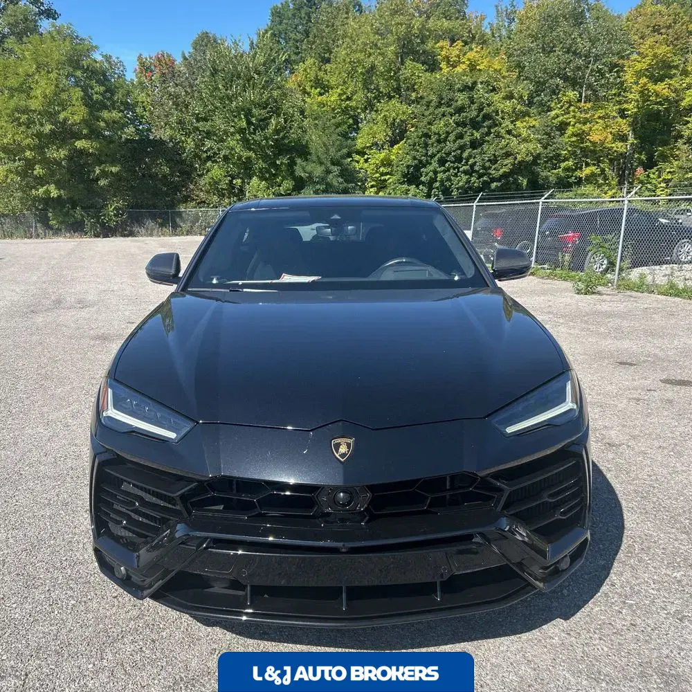 2020 Lamborghini Urus Base