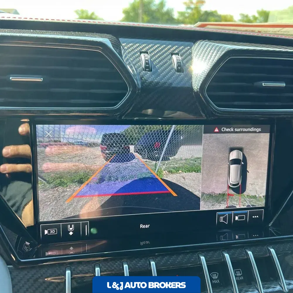 2020 Lamborghini Urus Base