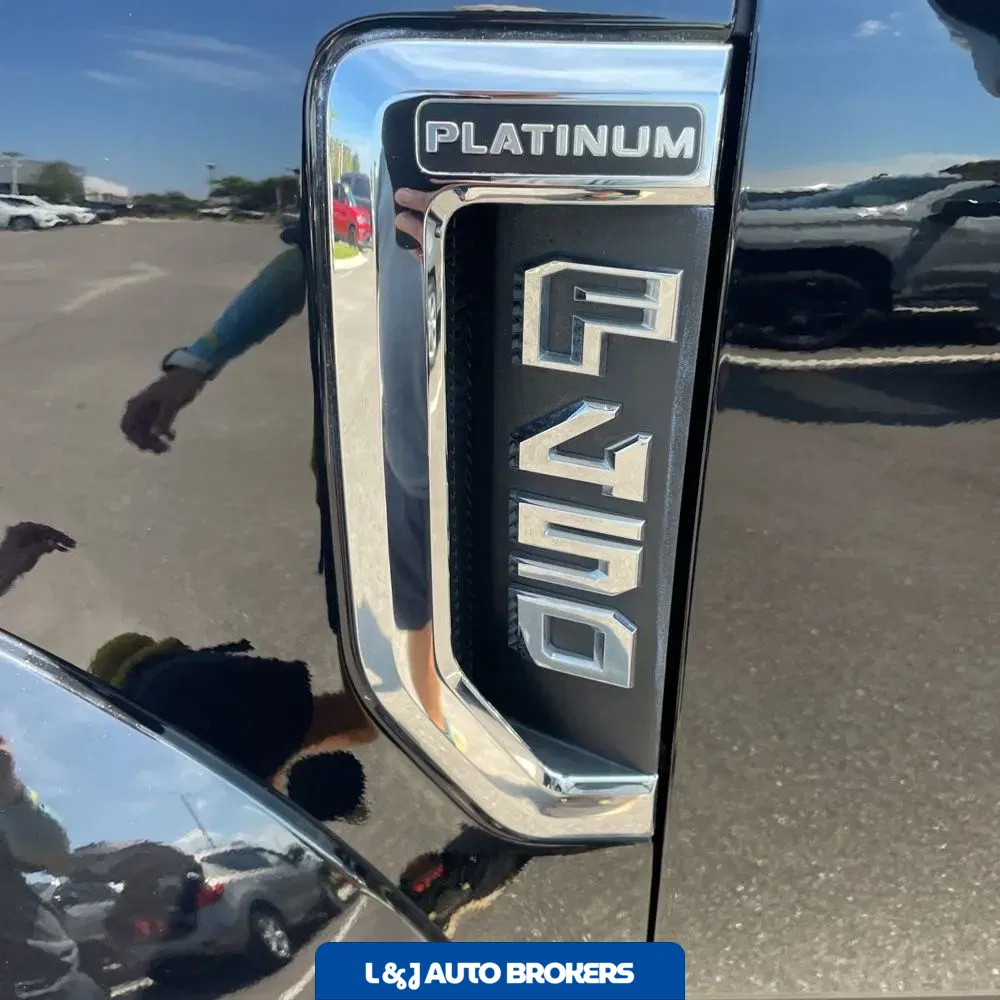 2021 Ford F-450 Super Duty Platinum