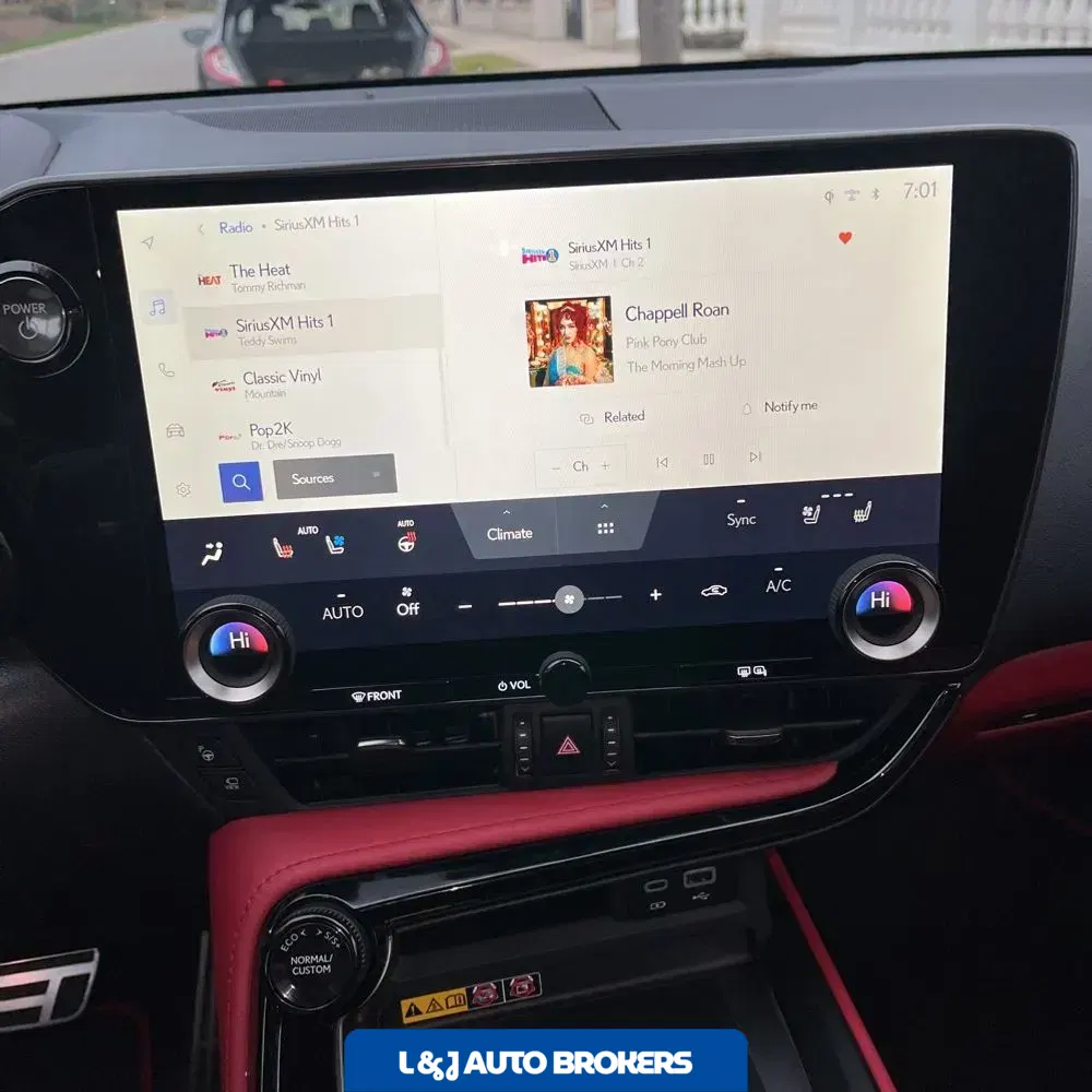 2025 Lexus NX 450h+ F SPORT Handling