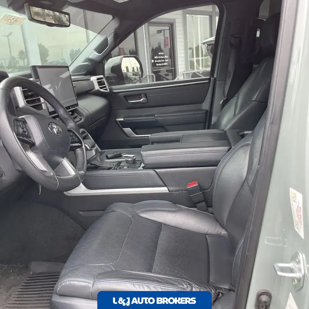 2024 Toyota Tundra Platinum