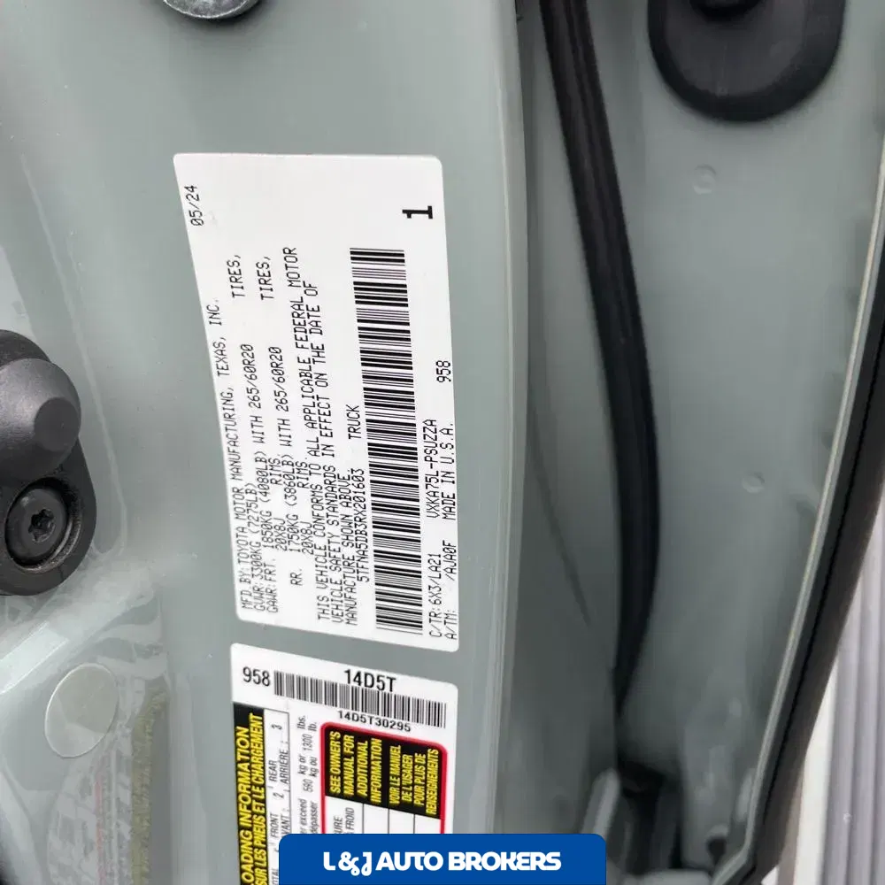 2024 Toyota Tundra Platinum