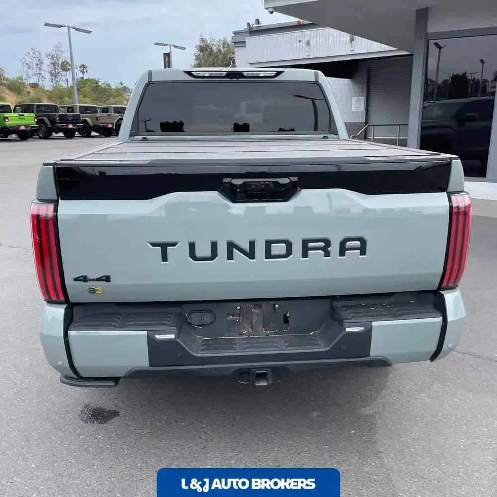 2024 Toyota Tundra Platinum