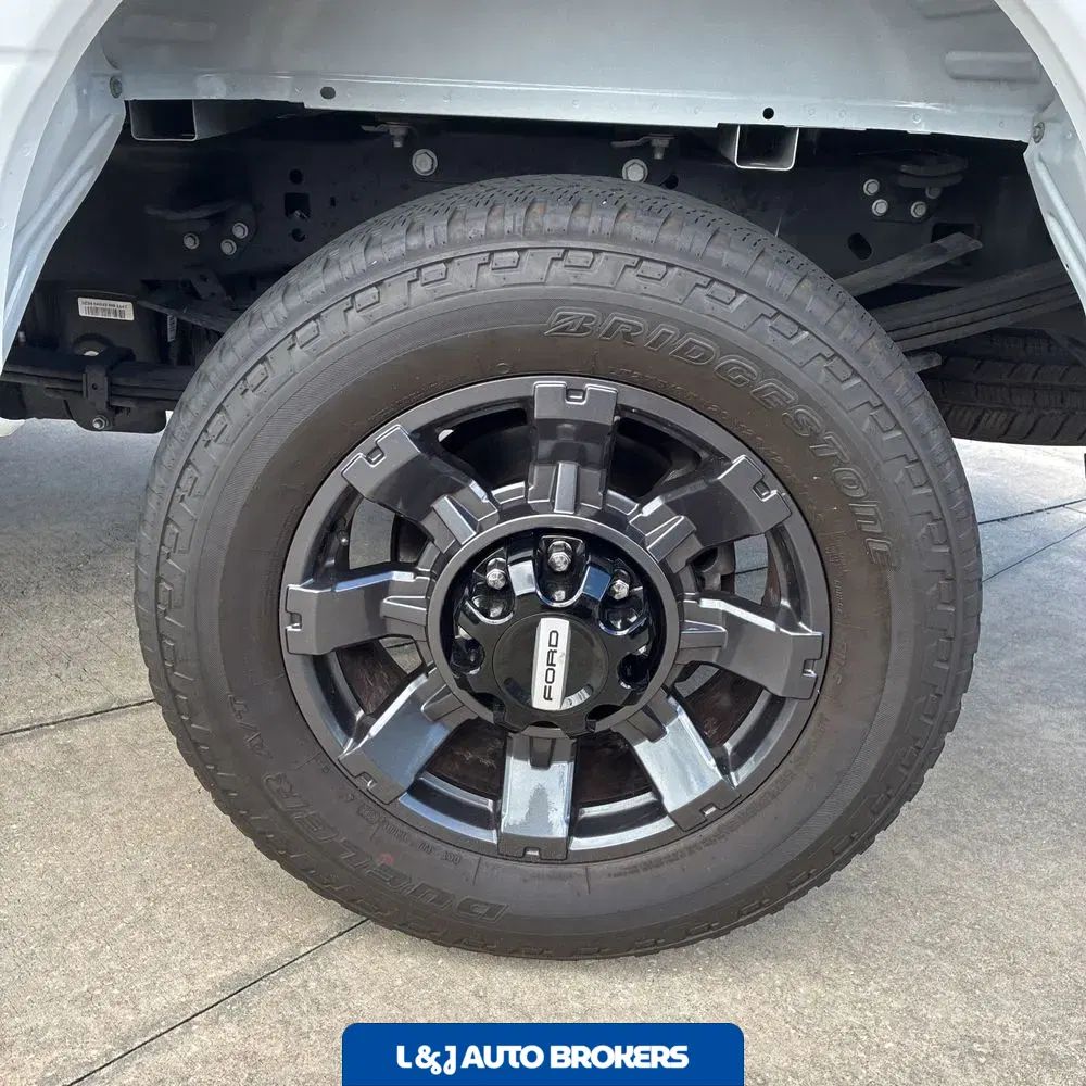 2024 Ford F-350 Super Duty XL