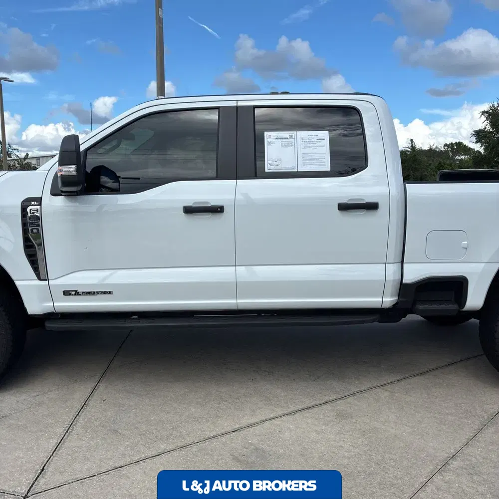 2024 Ford F-350 Super Duty XL