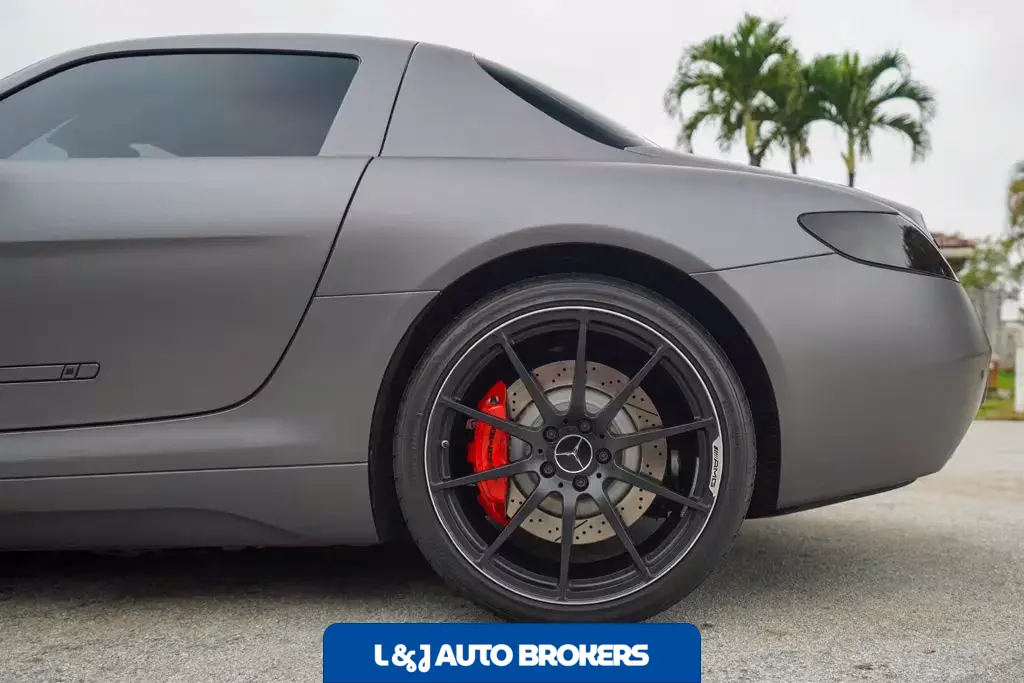 2012 Mercedes-Benz SLS AMG AMG Coupe