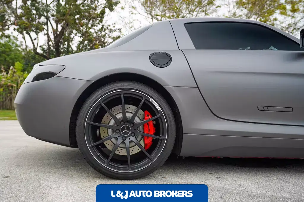 2012 Mercedes-Benz SLS AMG AMG Coupe