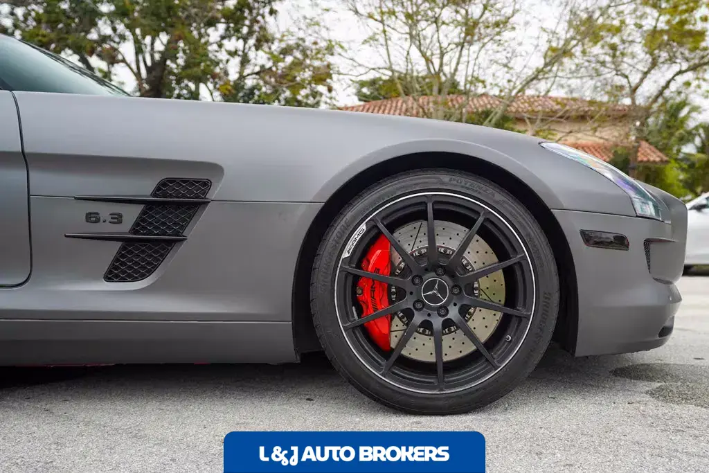2012 Mercedes-Benz SLS AMG AMG Coupe