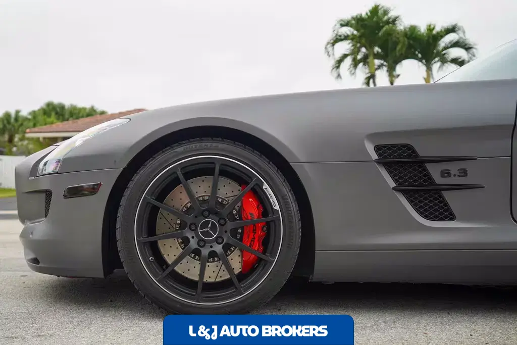 2012 Mercedes-Benz SLS AMG AMG Coupe