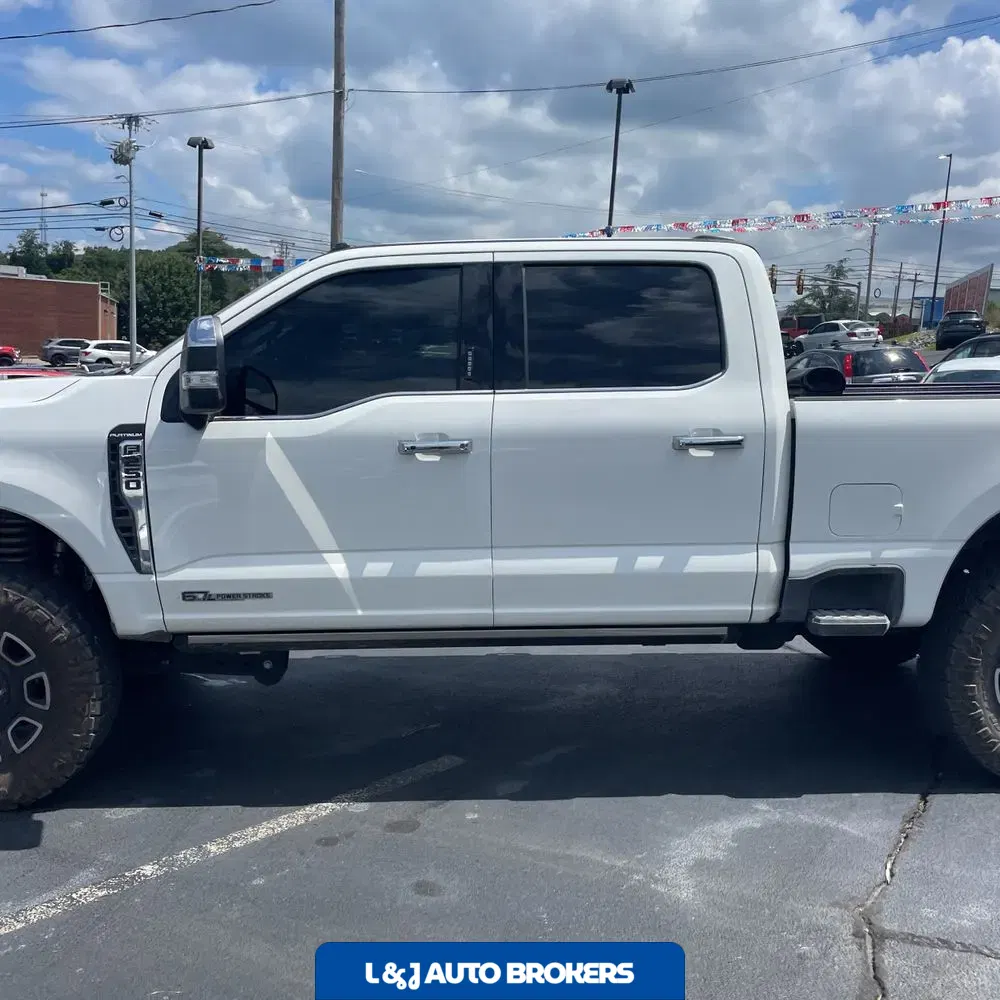 2024 Ford F-250 Super Duty Platinum
